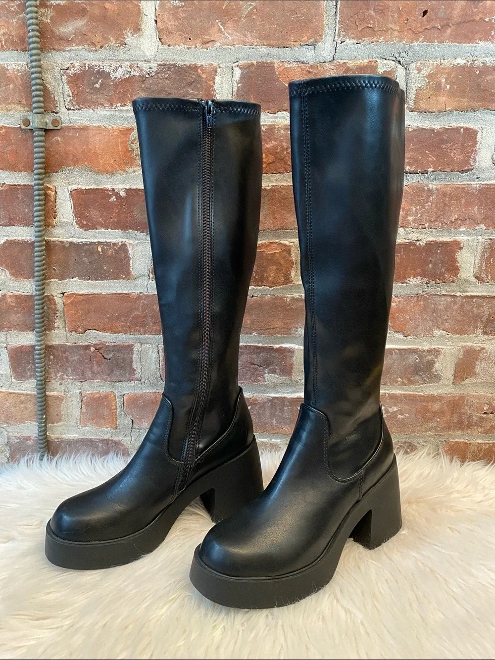 Madden Girl Silass Chunky Heel Platform Festival Zip Up Knee High Boots, Size 8